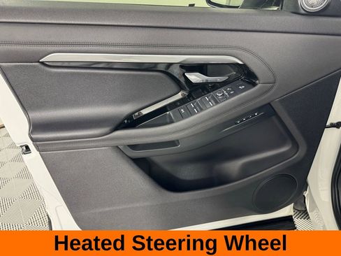 Used 2020 Land Rover Range Rover Evoque R-Dynamic SE image 10