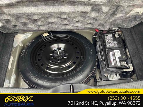 Used 2019 Dodge Charger SXT image 29