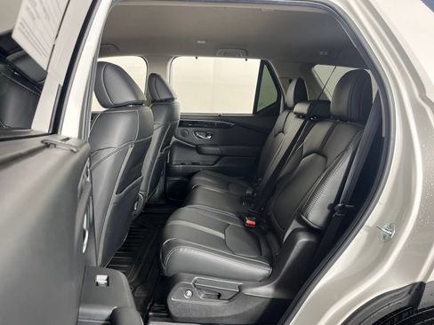 Certified 2025 Honda Pilot EX-L image 28