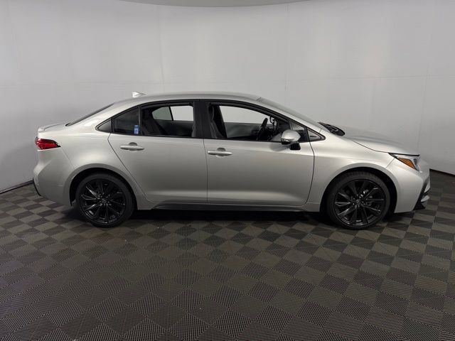 New 2026 Toyota Corolla SE FWD image 8