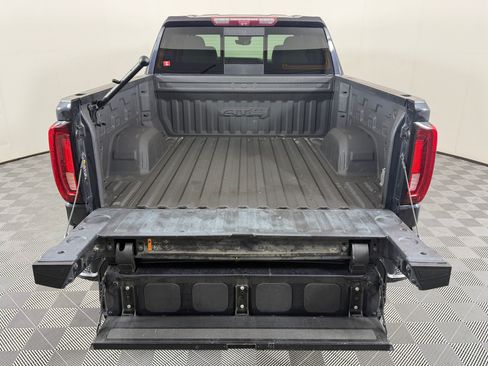 Used 2022 GMC Sierra 1500 AT4 w/ AT4 Premium Package AWD/4WD image 25
