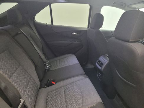 Used 2023 Chevrolet Equinox LT AWD/4WD image 19