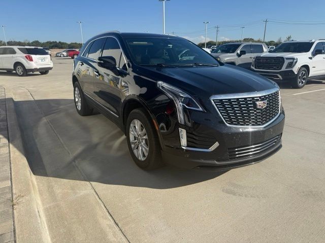Used 2022 Cadillac XT5 Luxury FWD image 1