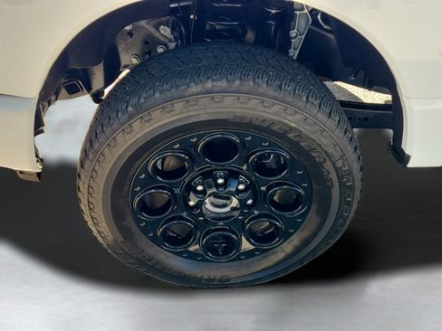 Used 2024 Ford F250 Lariat w/ Lariat Ultimate Package image 10