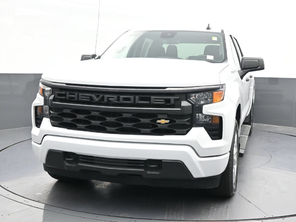 Used 2023 Chevrolet Silverado 1500 Custom RWD image 9