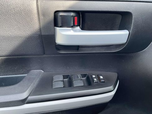 Used 2019 Toyota Tundra SR5 RWD image 19