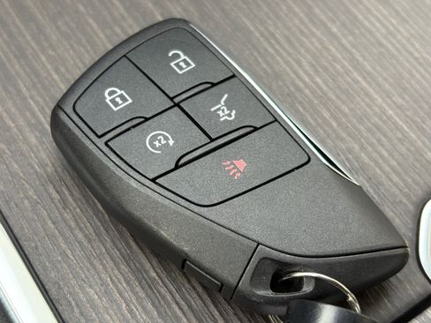 Used 2024 GMC Acadia Denali w/ Super Cruise Package image 36