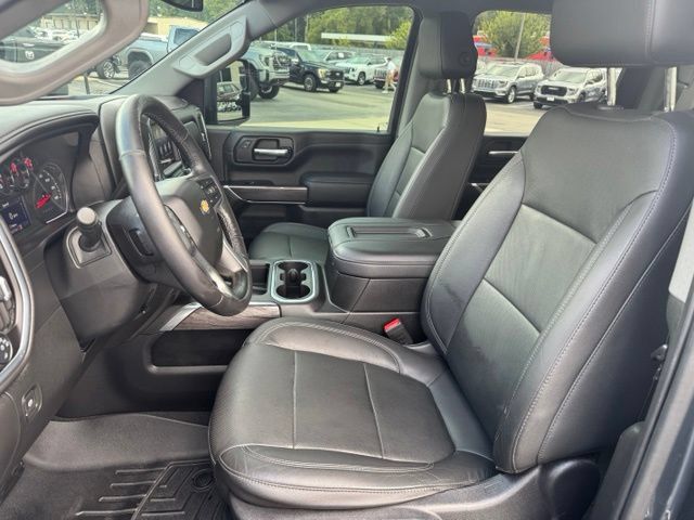 Used 2020 Chevrolet Silverado 2500 LTZ w/ LTZ Convenience Package AWD/4WD image 13