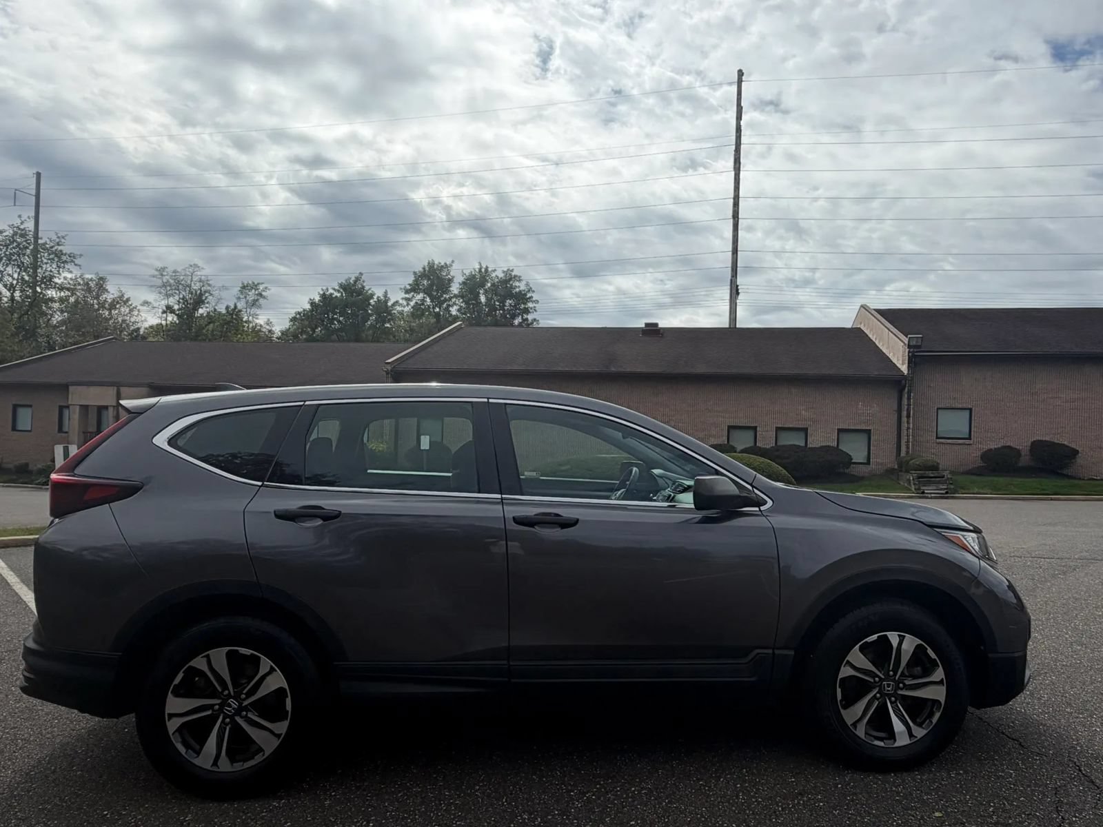 Used 2021 Honda CR-V LX image 8
