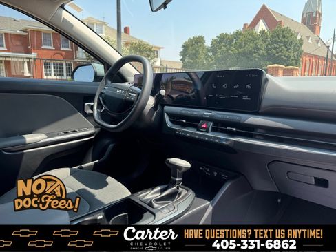 Used 2025 Kia K4 FWD image 36