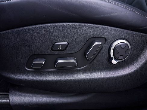Used 2025 Genesis GV80 3.5T Prestige AWD/4WD image 22
