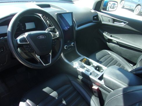 Used 2024 Ford Edge SEL w/ Convenience Package AWD/4WD image 10