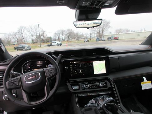 New 2026 GMC Sierra 3500 AT4 image 17