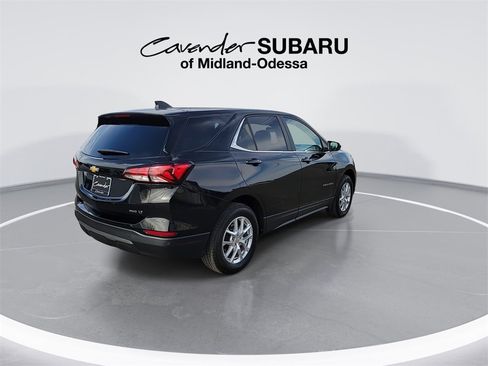 Used 2024 Chevrolet Equinox LT image 8