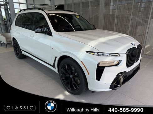 New 2027 BMW X7 M60i AWD/4WD image 1