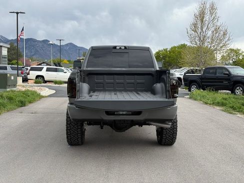Used 2026 RAM 3500 Limited AWD/4WD image 12