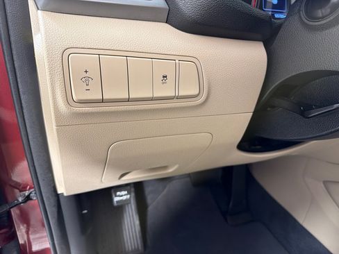 Used 2017 Hyundai Tucson SE AWD/4WD image 14