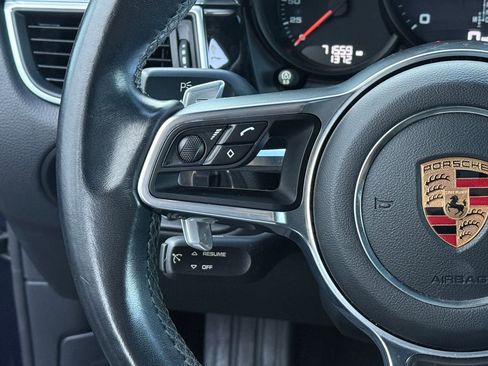 Used 2018 Porsche Macan Sport Edition image 16