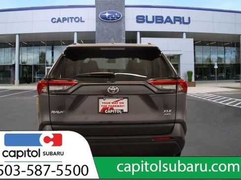 Used 2025 Toyota RAV4 XLE image 4