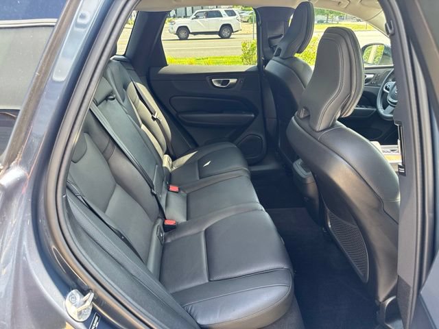 Used 2024 Volvo XC60 B5 Plus w/ Protection Package Premier AWD/4WD image 13