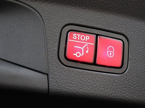 Used 2024 Mercedes-Benz GLE 53 AMG 4MATIC Coupe image 66