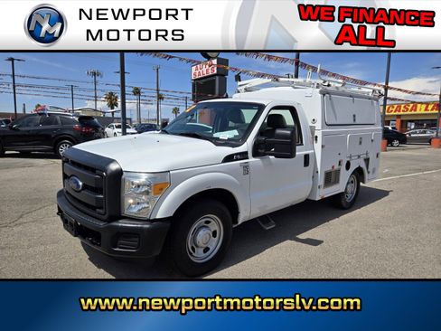 Used 2012 Ford F350 XL image 1