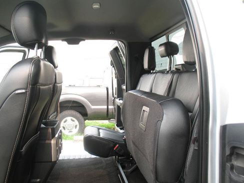 Used 2018 Ford F150 Lariat AWD/4WD image 40