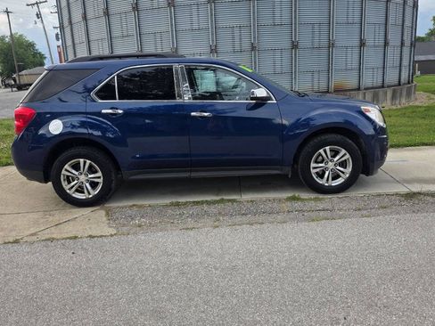 Used 2010 Chevrolet Equinox LT w/ Vehicle Interface Package AWD/4WD image 2