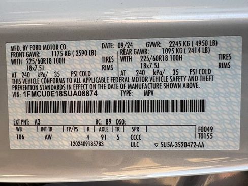 Used 2025 Ford Escape SE w/ PHEV Premium Package FWD image 8