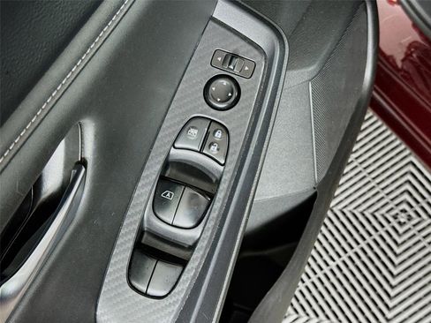 Certified 2024 Nissan Sentra SV FWD image 18