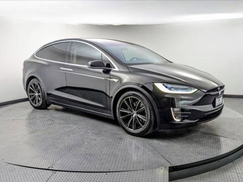 Used 2016 Tesla Model X 70D image 9