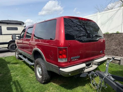 Used 2004 Ford Excursion Eddie Bauer image 3