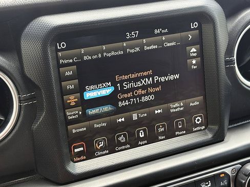 Used 2022 Jeep Wrangler Unlimited Sahara w/ Cold Weather Group AWD/4WD image 21