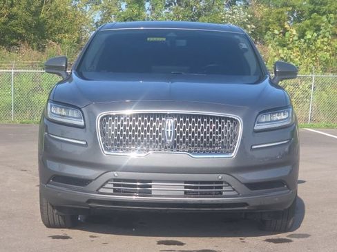 Used 2023 Lincoln Nautilus Reserve AWD/4WD image 5