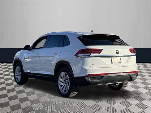 Used 2023 Volkswagen Atlas Cross Sport SE image 4