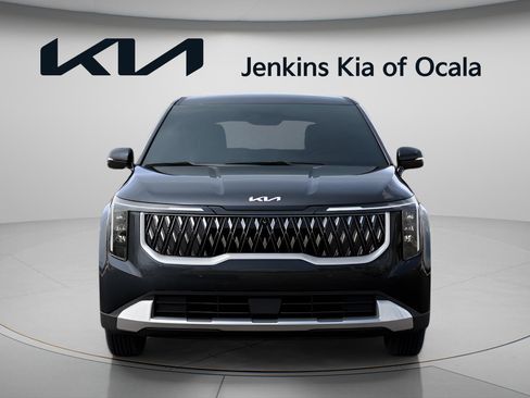 New 2026 Kia Carnival FWD image 17