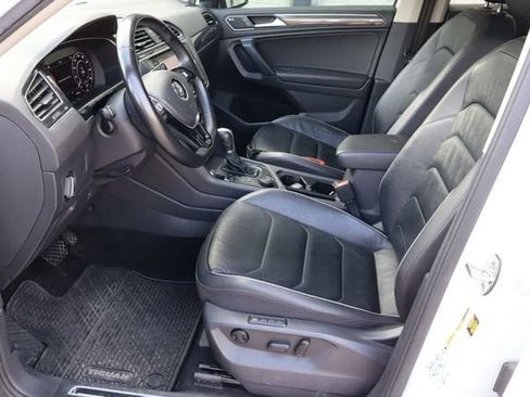 Used 2019 Volkswagen Tiguan SEL Premium AWD/4WD image 15