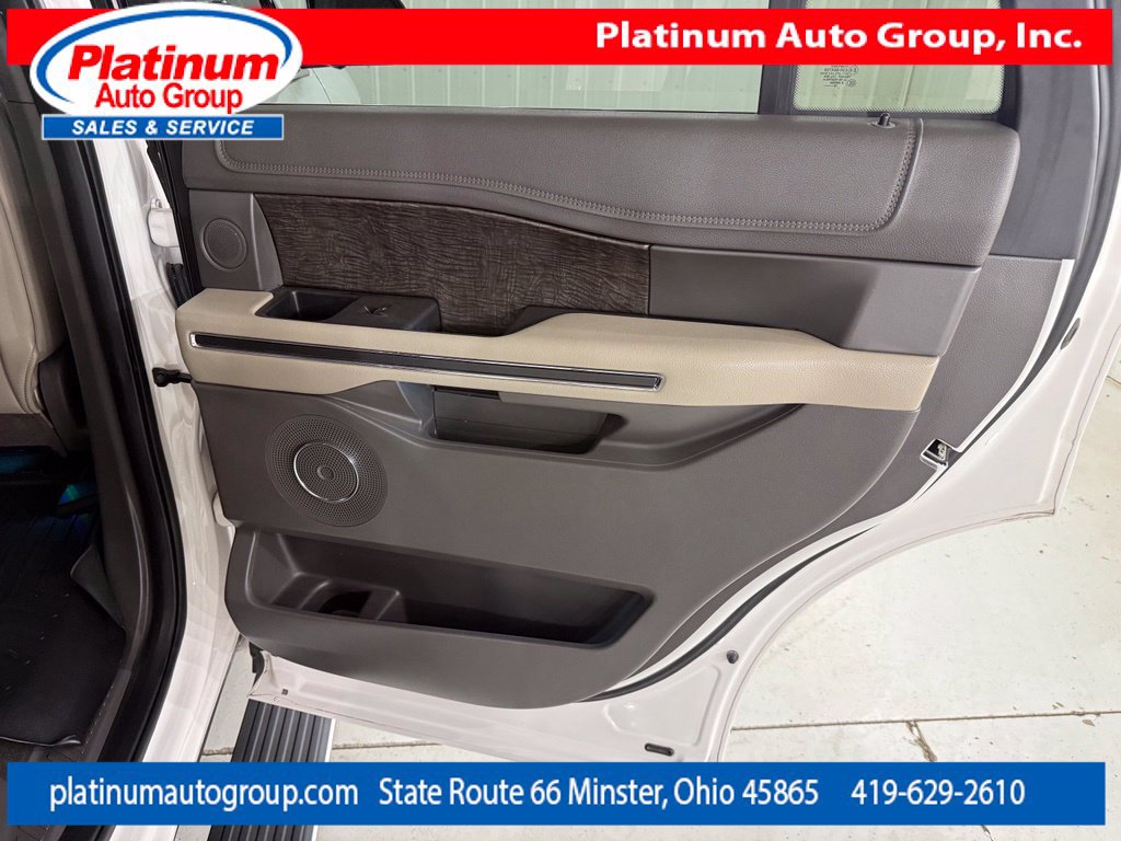 Used 2019 Ford Expedition Limited w/ Equipment Group 302A RWD image 40