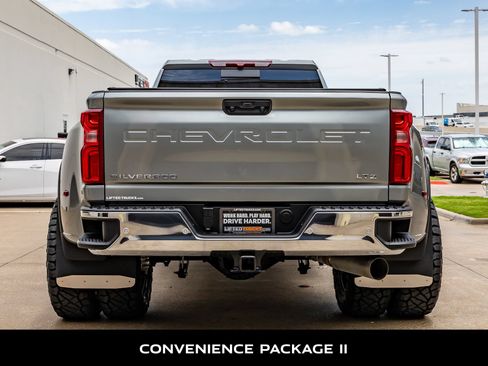 Used 2026 Chevrolet Silverado 3500 LTZ w/ LTZ Texas Edition AWD/4WD image 8