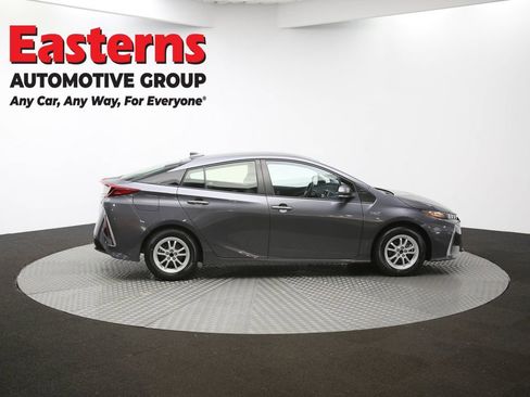 Used 2021 Toyota Prius Prime LE FWD image 43