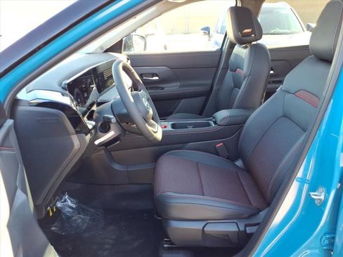 New 2026 Nissan Kicks SR w/ SR Premium Package image 27