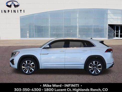 Used 2024 Volkswagen Atlas Cross Sport SEL Premium R-Line AWD/4WD image 2