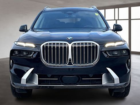 Used 2025 BMW X7 xDrive40i image 2