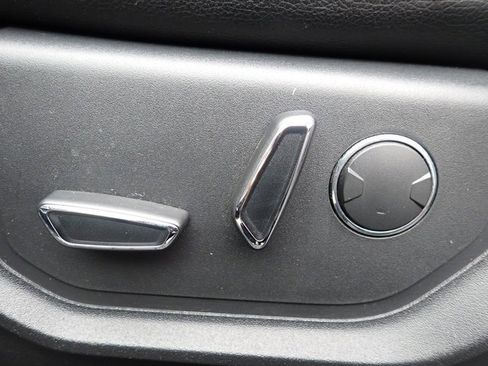 Used 2018 Ford F150 Lariat w/ Equipment Group 502A Luxury image 24