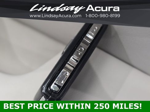 Used 2024 Volvo XC60 B5 Plus image 21