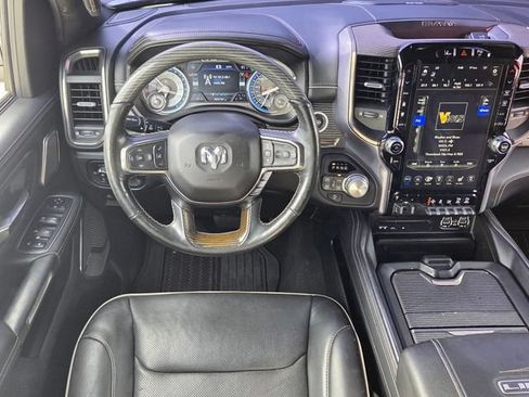 Used 2019 RAM 1500 Limited AWD/4WD image 11