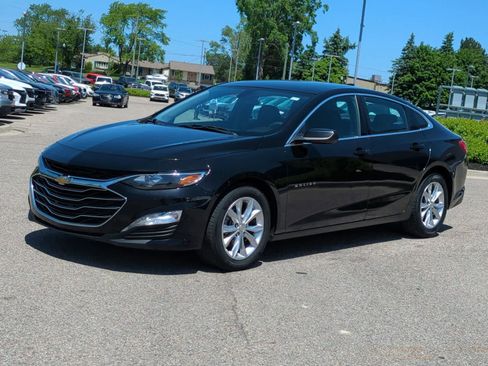 Used 2020 Chevrolet Malibu LT FWD image 4