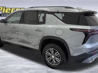 New 2027 Chevrolet Traverse LT w/ Driver Confidence Package AWD/4WD video 2
