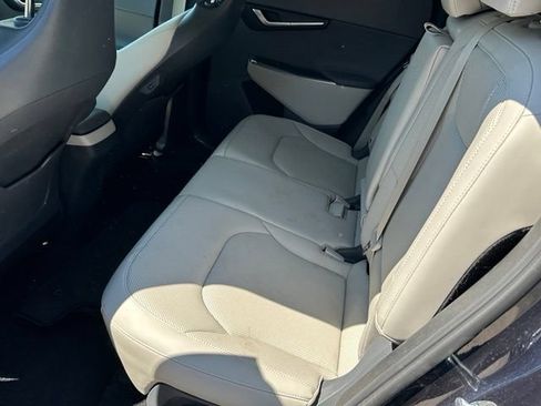 Used 2024 Kia EV6 Wind AWD/4WD image 12