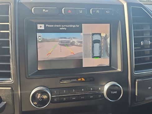 Used 2019 Ford Expedition Limited w/ Equipment Group 303A RWD image 14